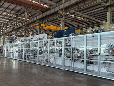 Línea de producción de toallas sanitarias con servoaccionamiento