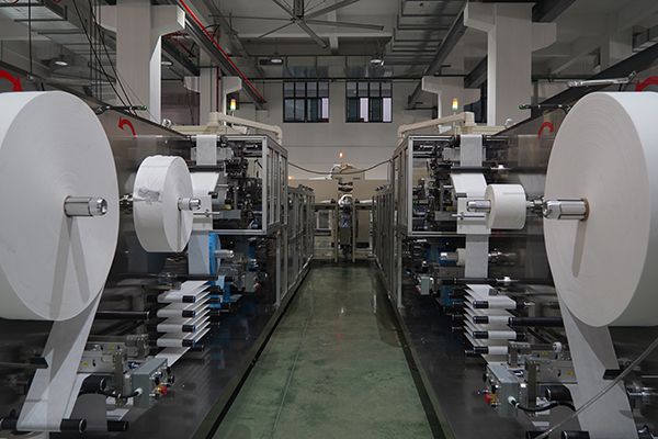 Máquina envasadora - para toallitas húmedas (envase individual)