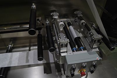 Máquina envasadora - para toallitas húmedas (envase individual)