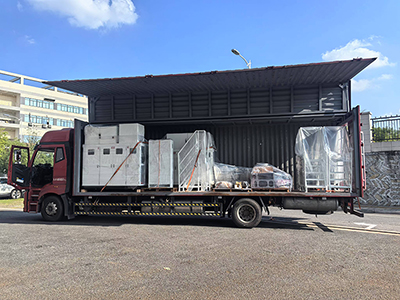 Línea de producción de pañales para bebés con servoaccionamiento